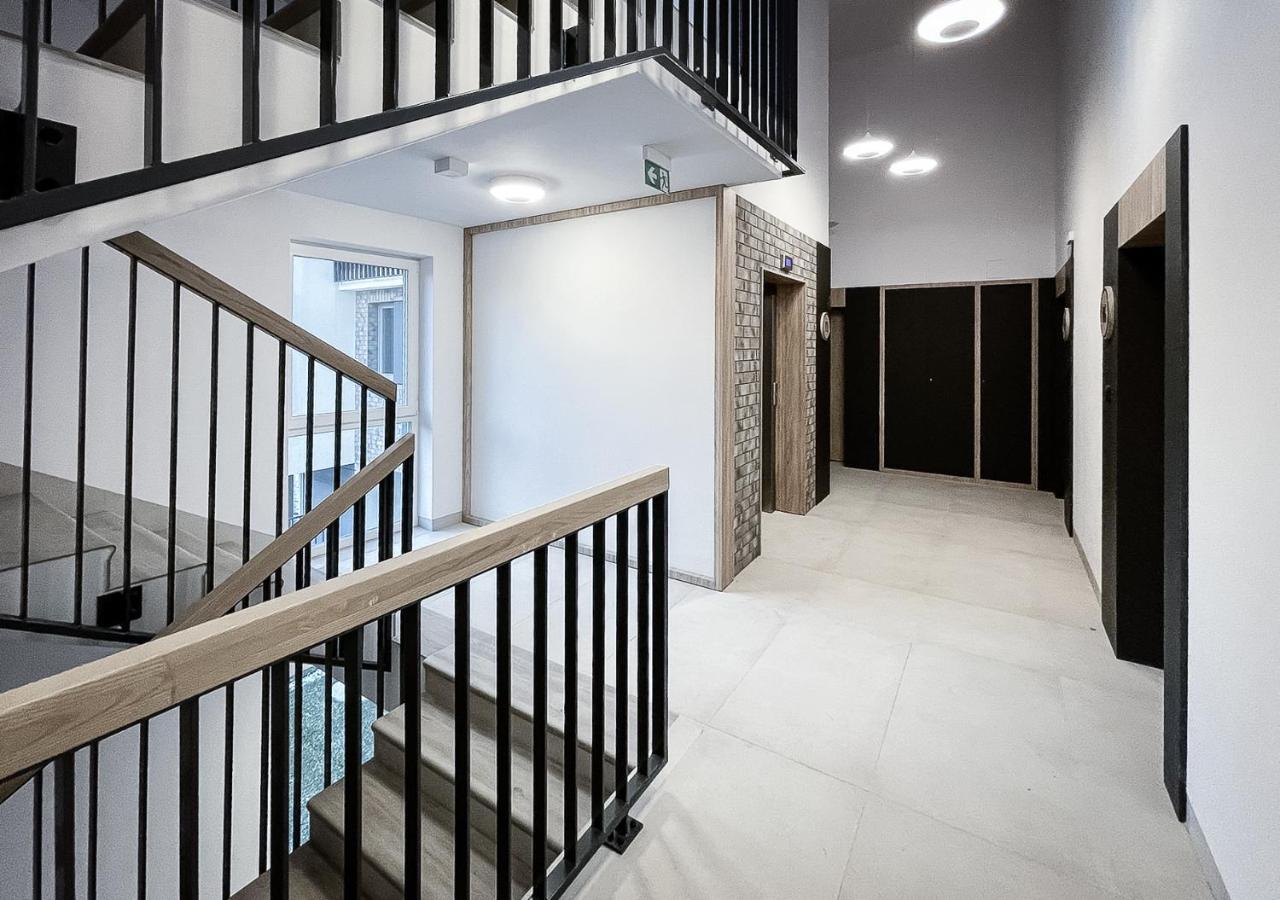 ורשה Apartament Clever 2 Kamienica Grochow מראה חיצוני תמונה